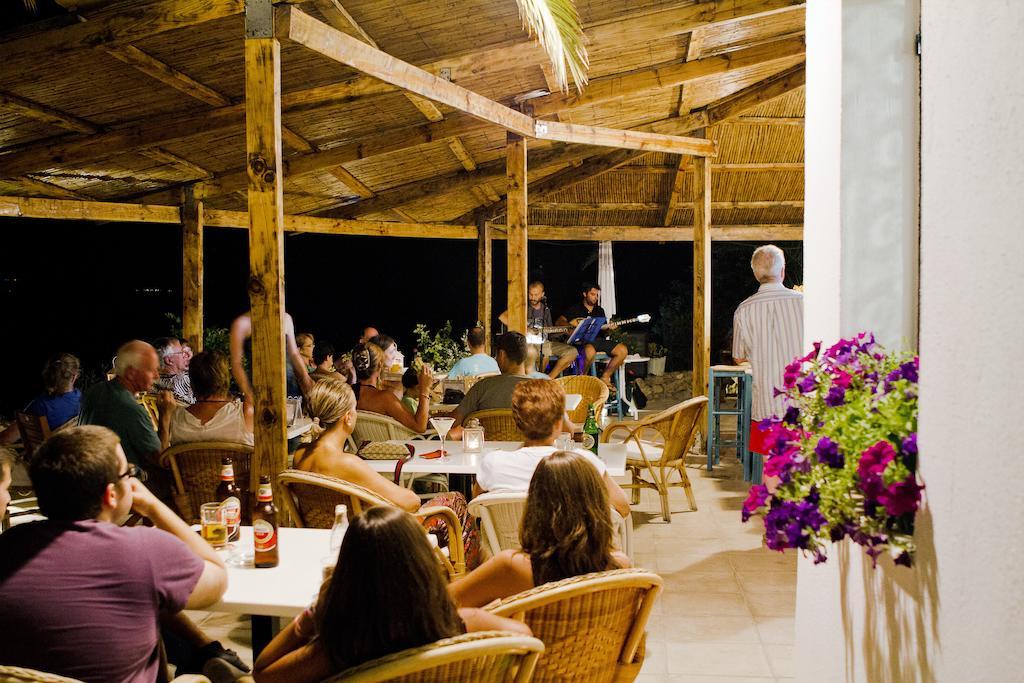 Hotel Porto Loutro On The Hill Exterior photo